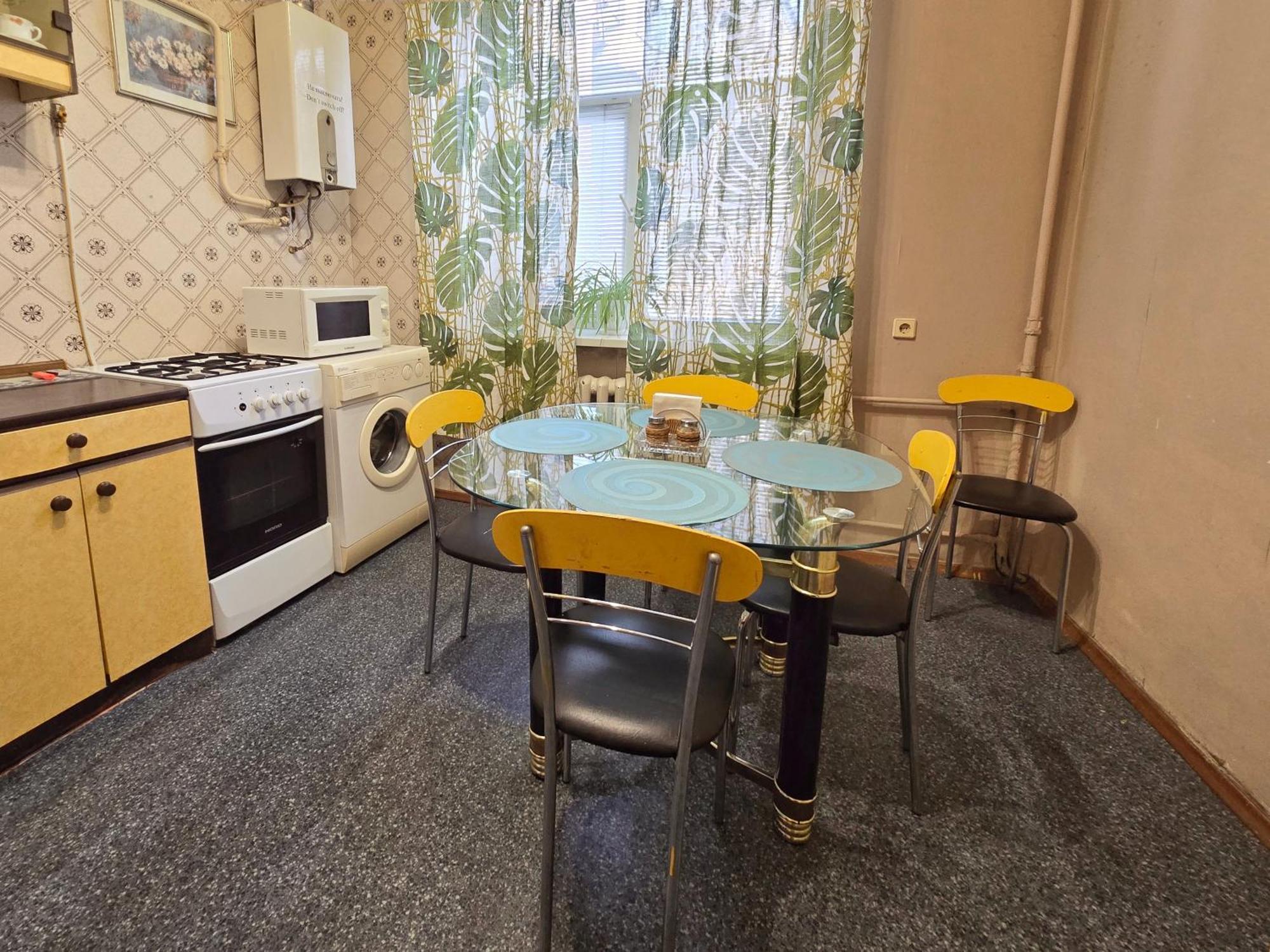 Home Hotel Apartments On Lva Tolstogo Kiev Eksteriør bilde