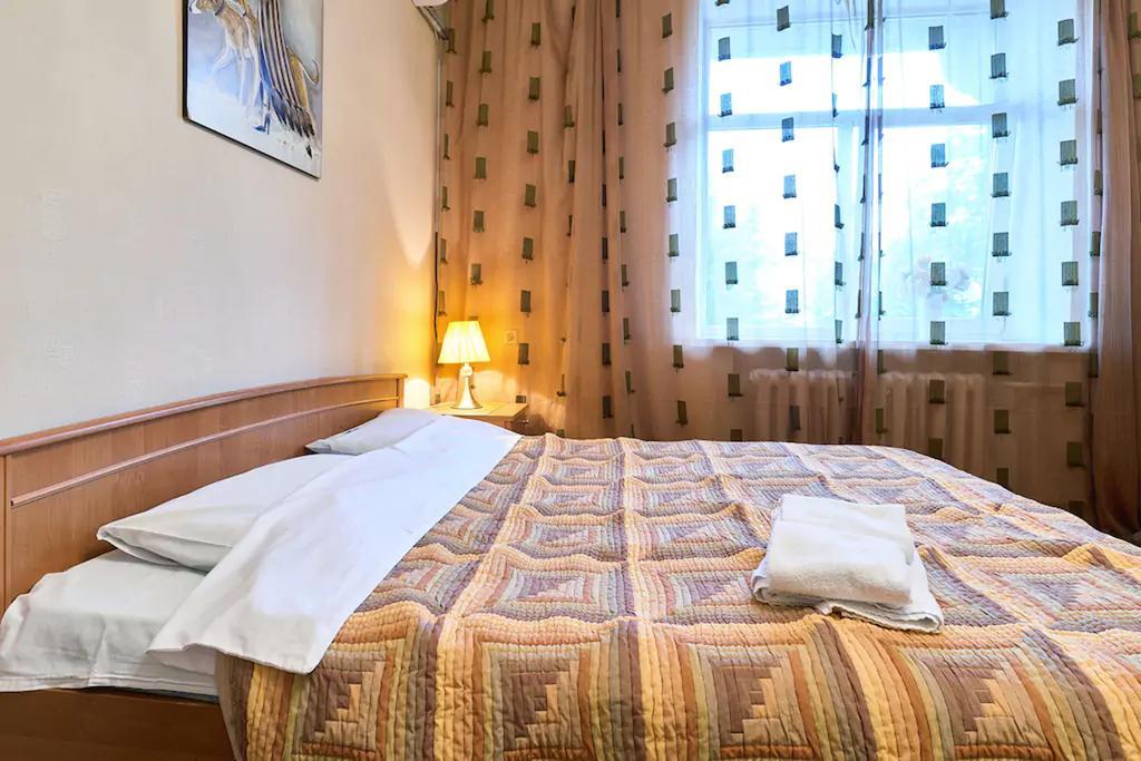 Home Hotel Apartments On Lva Tolstogo Kiev Eksteriør bilde